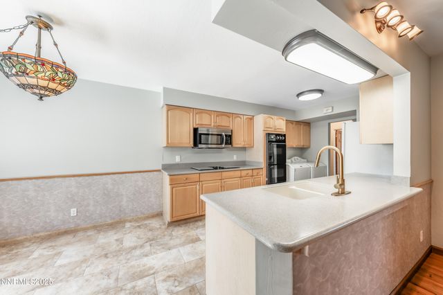 630 Sapphire Cricle, Reno, NV 89509