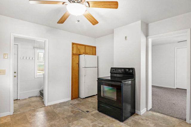 225 Hillside Avenue, Stoughton, WI 53589