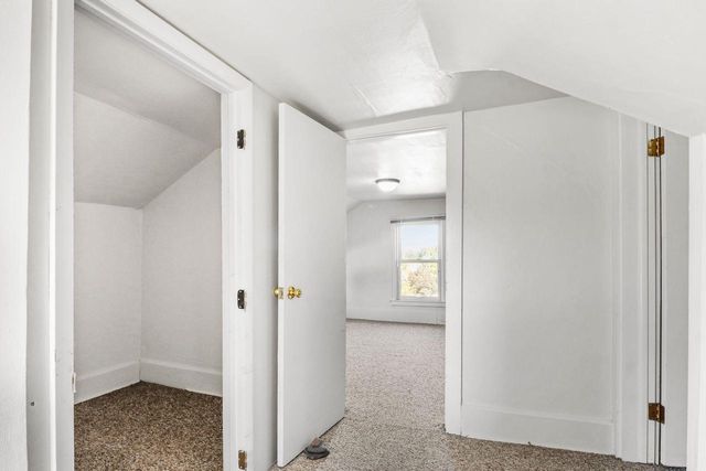 225 Hillside Avenue, Stoughton, WI 53589