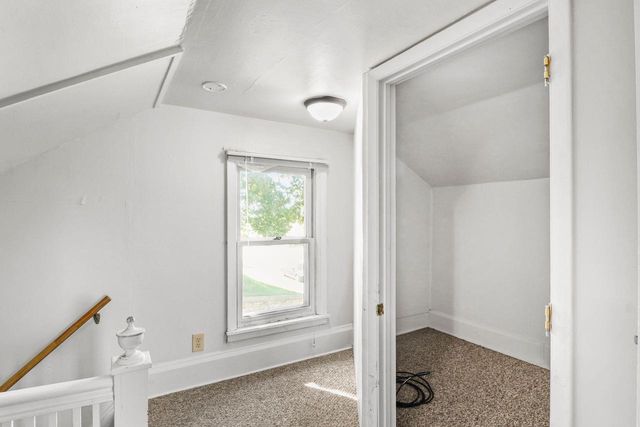225 Hillside Avenue, Stoughton, WI 53589