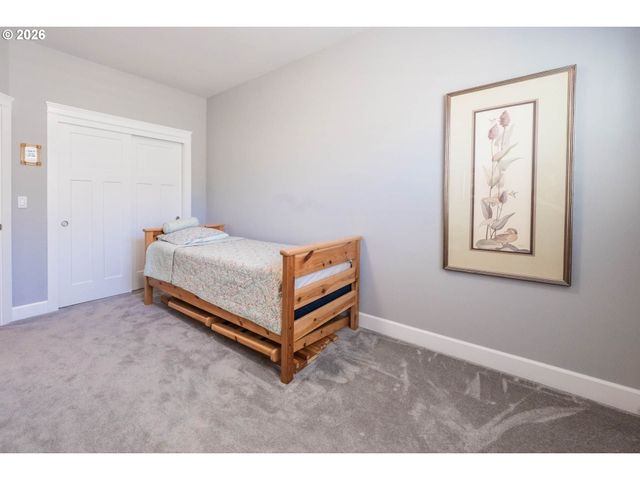 5762 Ne VOYAGE Way, Lincoln City, OR 97367