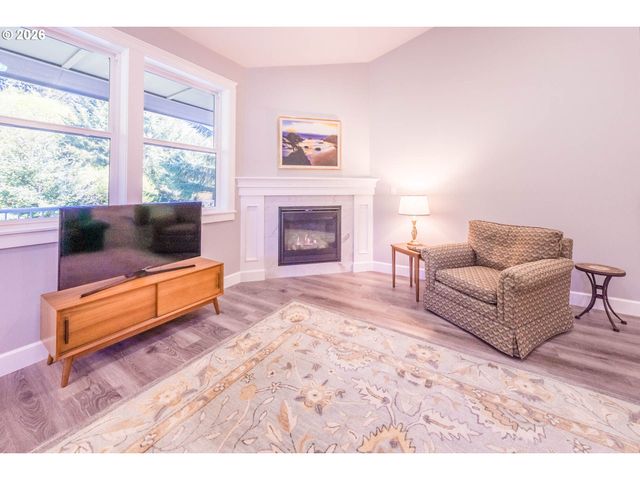 5762 Ne VOYAGE Way, Lincoln City, OR 97367