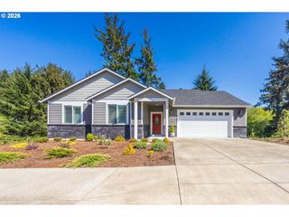 5762 Ne VOYAGE Way, Lincoln City, OR 97367