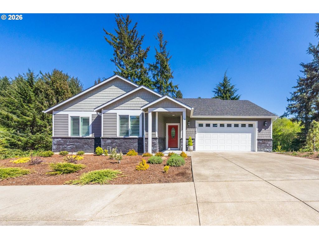 5762 Ne VOYAGE Way, Lincoln City, OR 97367