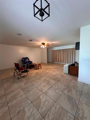 999 SE 69TH AVENUE, Ocala, FL 34472