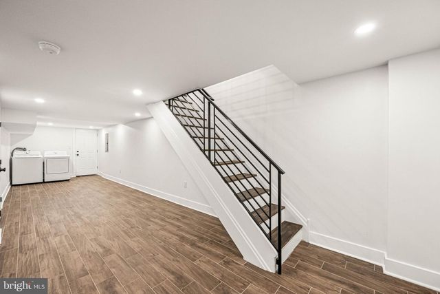 2523 W THOMPSON ST, Philadelphia, PA 19121