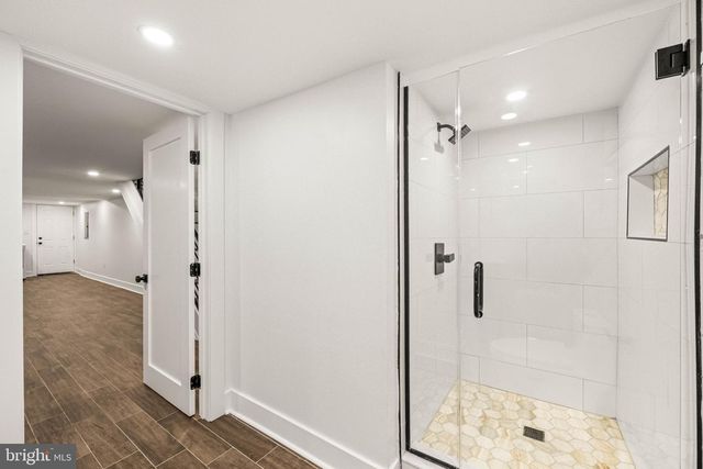 2523 W THOMPSON ST, Philadelphia, PA 19121