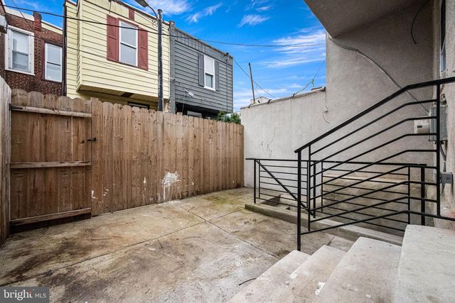 2523 W THOMPSON ST, Philadelphia, PA 19121