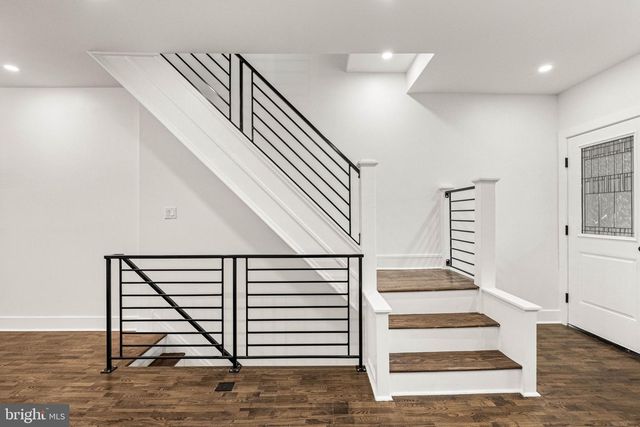 2523 W THOMPSON ST, Philadelphia, PA 19121