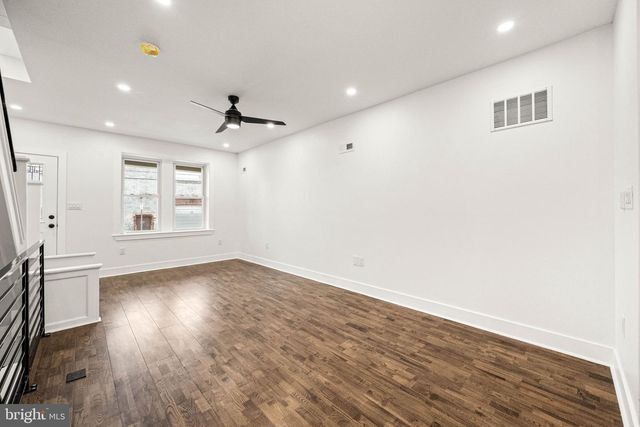 2523 W THOMPSON ST, Philadelphia, PA 19121