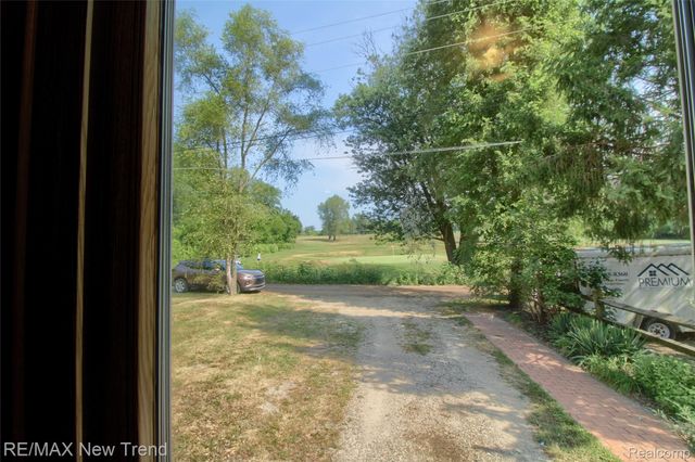 2475 Jackson Boulevard, Highland Charter Township, MI 48356