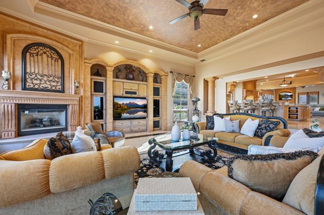 4805 Moreau Ct, El Dorado Hills, CA 95762