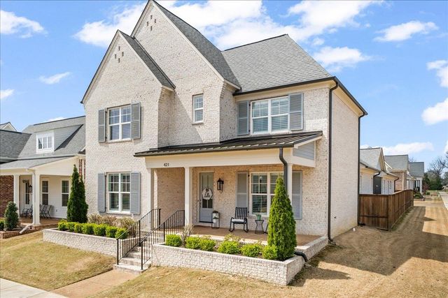 421 CATAWBA VALLEY DR, Collierville, TN 38017