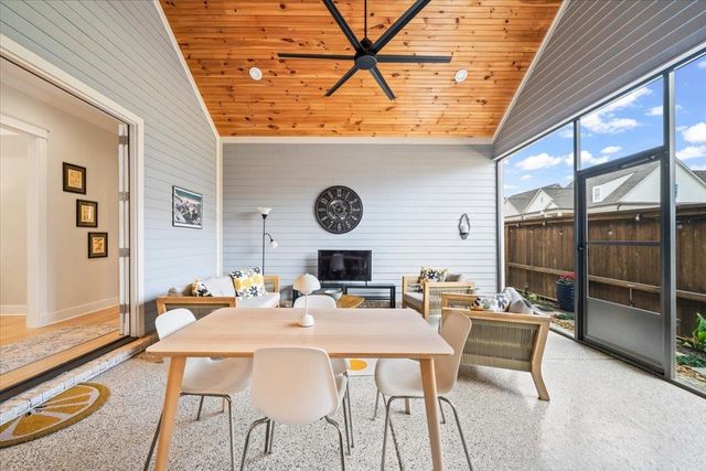 421 CATAWBA VALLEY DR, Collierville, TN 38017