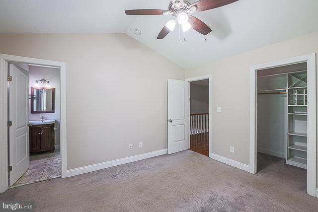 3709 FORDS LN, Baltimore, MD 21215