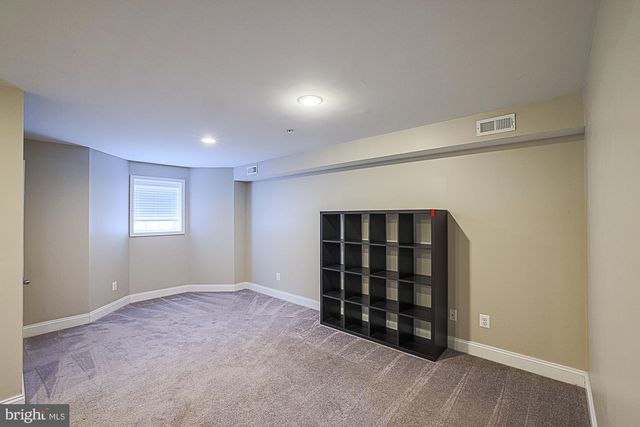 3709 FORDS LN, Baltimore, MD 21215