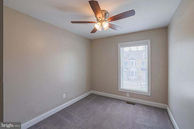 3709 FORDS LN, Baltimore, MD 21215