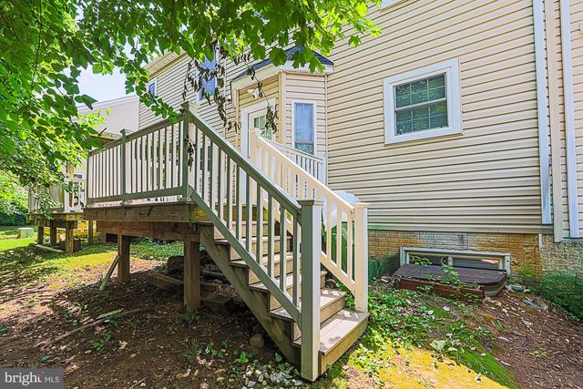 3709 FORDS LN, Baltimore, MD 21215