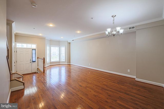 3709 FORDS LN, Baltimore, MD 21215