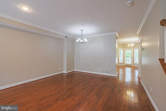 3709 FORDS LN, Baltimore, MD 21215