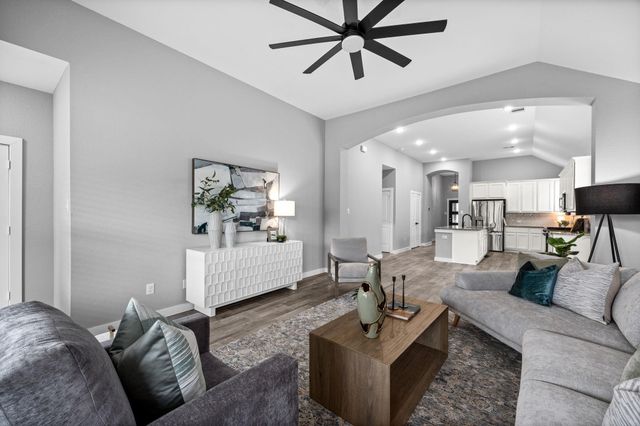 7917 Spring Run Drive, Magnolia, TX 77354