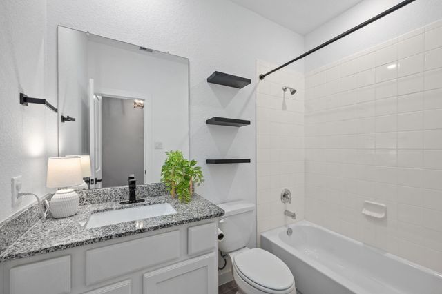 7917 Spring Run Drive, Magnolia, TX 77354