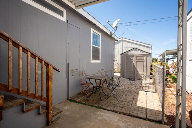 20 Russell Road, Salinas, CA 93906