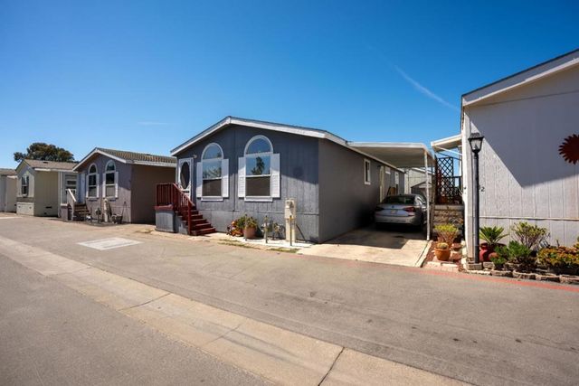 20 Russell Road, Salinas, CA 93906