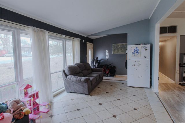 10200 Stardust Trail, Little Rock, AR 72208