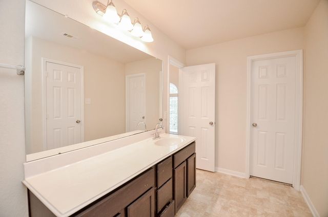 3351 Dale Ridge Trail, Houston, TX 77084