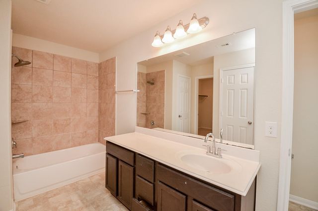 3351 Dale Ridge Trail, Houston, TX 77084