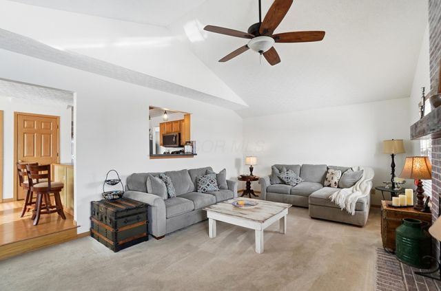 8910 Sedona Court, Lewis Center, OH 43035