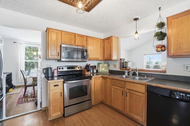 8910 Sedona Court, Lewis Center, OH 43035