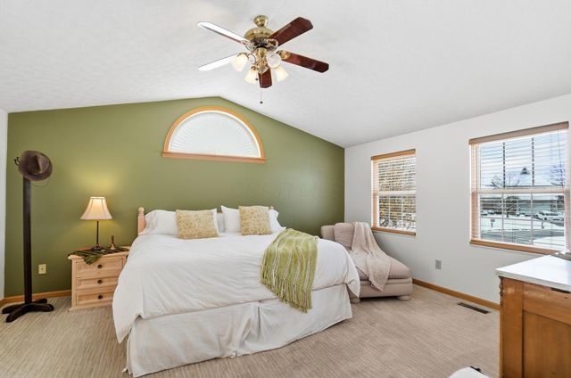 8910 Sedona Court, Lewis Center, OH 43035