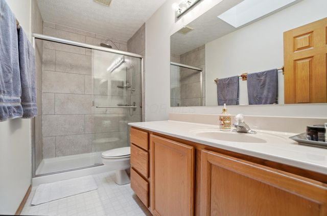 8910 Sedona Court, Lewis Center, OH 43035