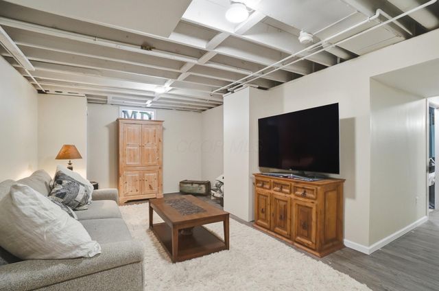 8910 Sedona Court, Lewis Center, OH 43035