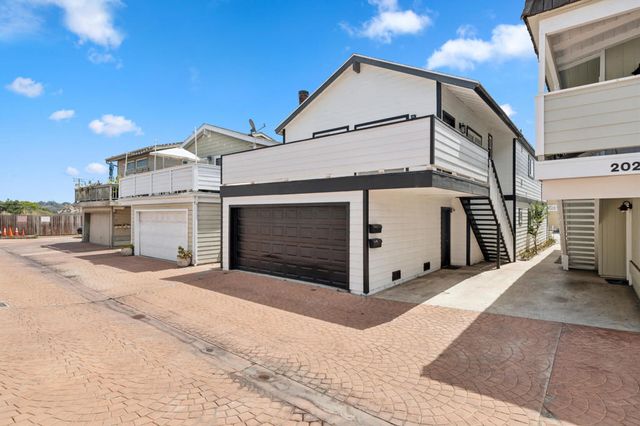 204 David Drive, Newport Beach, CA 92663