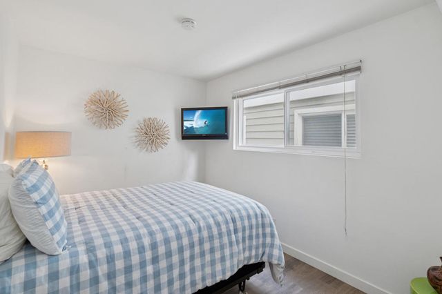 204 David Drive, Newport Beach, CA 92663