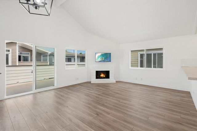 204 David Drive, Newport Beach, CA 92663