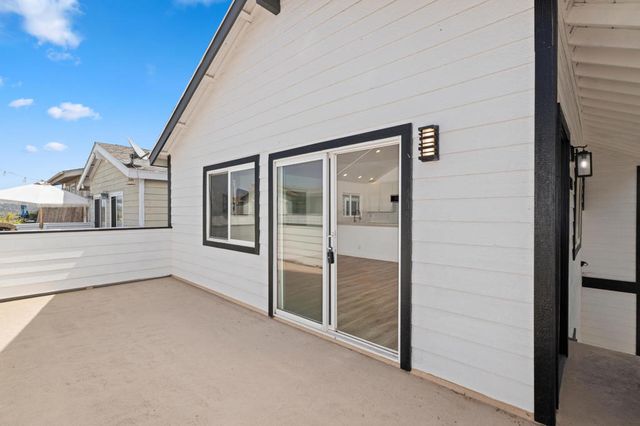 204 David Drive, Newport Beach, CA 92663