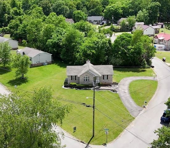 572 Cabot Cv, Clarksville, TN 37042