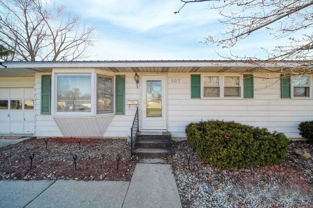 107 Renfrew Avenue, Adrian, MI 49221
