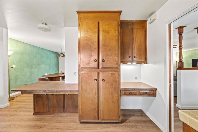 6310 Palm Dr, Carmichael, CA 95608