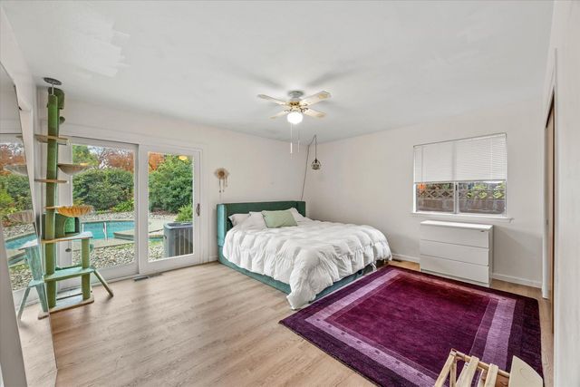 6310 Palm Dr, Carmichael, CA 95608