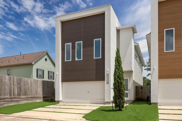 2220 Cortijo Place, Houston, TX 77091