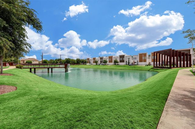 2220 Cortijo Place, Houston, TX 77091