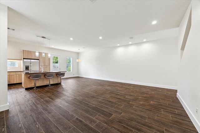 2220 Cortijo Place, Houston, TX 77091