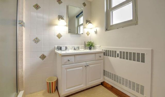 1620 E Broad Street, 1108, Columbus, OH 43203