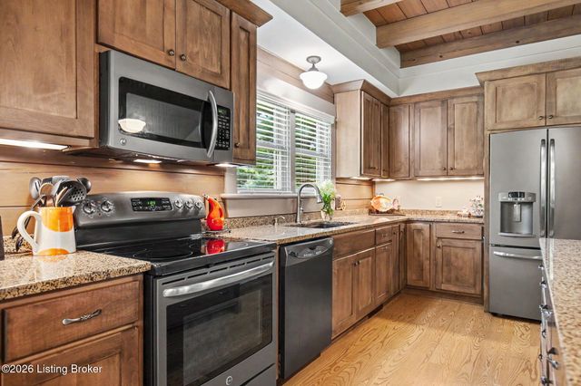 7604 Broad Run Rd, Louisville, KY 40291