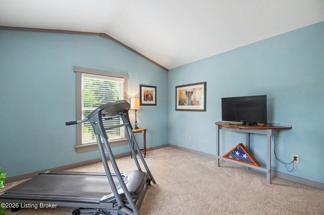 7604 Broad Run Rd, Louisville, KY 40291